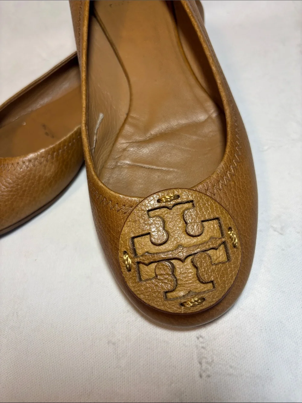 Tory Burch Cognac Tan Leather Logo Ballet Flats, size 9